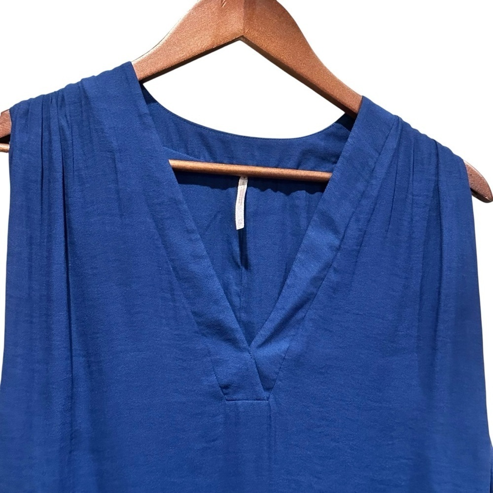 Free People Darcy Cap Tank Top Womens XS Extra Small Cobalt Pleated Back Blouse - Picture 2 of 9